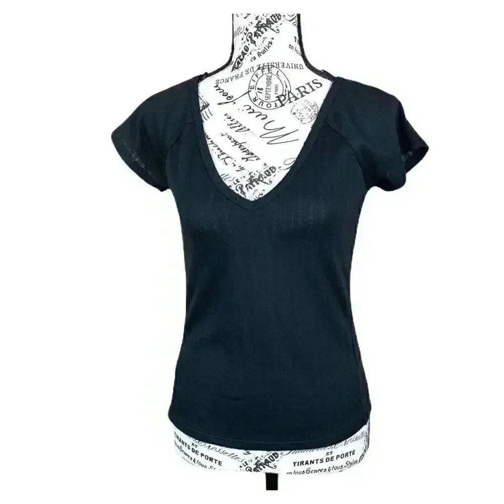 1.State v-neck black short sleeves top